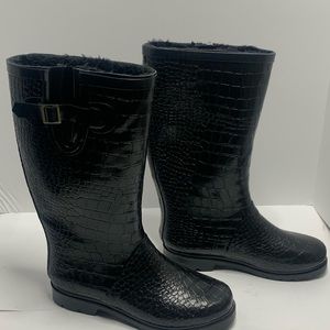 Refresh Rubber faux snakeskin rain boots size 8